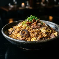 Arroz Frito na Gordura de Pato, Casa do Fogo Longo