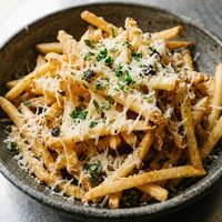 Batata Frita Trufada com Parmesão, Pastelaria Rolo de Ouro
