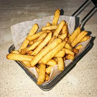 Batata Frita Extra, Quentinha de Ferro