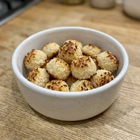 Beijinho de Coco Queimado, Confeitaria Flor de Laranjeira