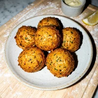 Bolinho de Bacalhau da Casa, Pastel do Mercado Velho