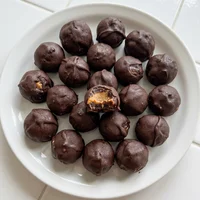 Bombom de Amendoim com Tâmara, Doce Raiz