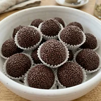 Brigadeiro de Café com Cardamomo, Brigaderia Cacau & Sal