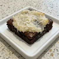 Brownie com Cocada Cremosa, Goma Café