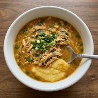 Caldo de Kenga com Angu, Sopeira de Barro