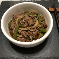 Carne de Panela no Wok, Wok e Brasa