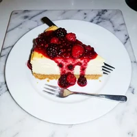 Cheesecake de Frutas Vermelhas, Fatia Feliz