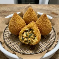 Coxinha de Frango com Jambu, Pastelaria Tucupi e Jambu