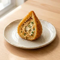 Coxinha de Frango com Cream Cheese, Panificadora Casa Colonial