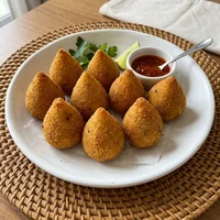 Coxinha de Frango com Milho Verde, Padaria Café com Broa