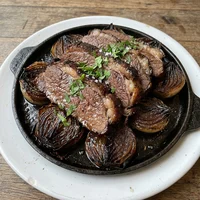 Cupim com Cebola Assada, Brasa e Horta