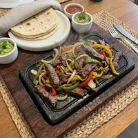 Fajita de Carne na Pedra, Chapa Azteca