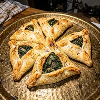 Fatayer de Espinafre, Esfiharia Forno Aberto