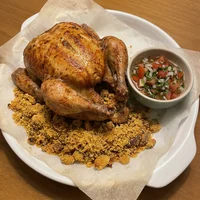 Frango Assado com Farofa e Vinagrete, Assados da Vovó Nair