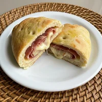 Joelho de Presunto Cru e Queijo, Padaria Rosa dos Ventos
