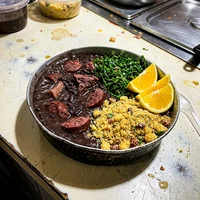 Marmita Grande de Feijoada da Panela de Ferro, Marmitaria Fogão de Lenha