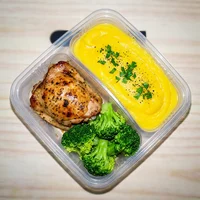 Marmita de Frango com Purê de Mandioquinha, Panela Leve