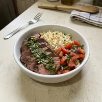 Marmita de Maminha ao Chimichurri, Brasa e Marmita