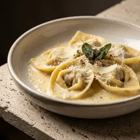 Cappellacci ao Creme de Parmesão Envelhecido, Alta Nebbia