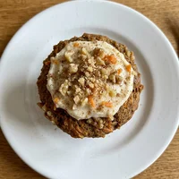 Muffin de Cenoura e Nozes, Folha & Ovo