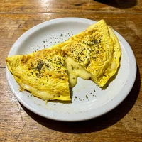 Omelete de Queijo e Orégano, Bule & Bolinho