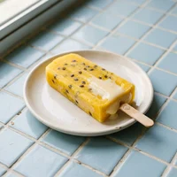 Paleta de Maracujá com Leite Condensado, Paleta Sol e Sal