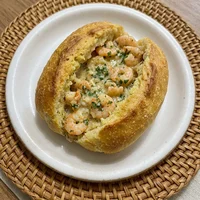 Pão de Batata Recheado de Camarão, Padaria Rosa dos Ventos