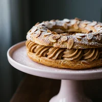 Paris-Brest de Avelã, Amêndoa Amarga