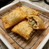 Pastel de Caranguejo Desfiado, Pastelaria Tucupi e Jambu