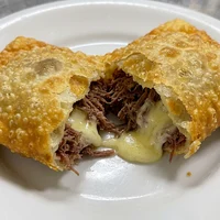 Pastel de Carne Seca com Requeijão, Pastelaria Fogo e Farinha