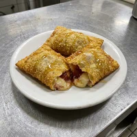Pastel Romeu e Julieta com Mel, Pastelaria Fogo e Farinha