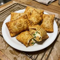 Pastel de Frango com Requeijão do Norte, Pastelaria Tucupi e Jambu