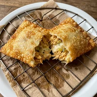 Pastel de Frango com Requeijão e Alho-Poró, Pastelaria Dona Ilma