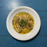 Peixe ao Molho de Maracujá, Moqueca de Barro