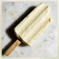 Picolé Cremoso de Baunilha, Casquinha & Companhia