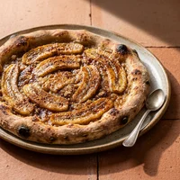 Banana Assada com Canela, Brasa & Mussarela