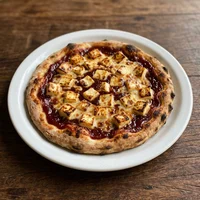Romeu e Julieta Meia-Noite, Pizzaria Meia-Noite