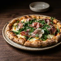Parma com Búfala e Rúcula, Mestre Napolitano