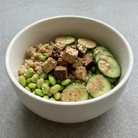 Poke Vegano de Tofu Defumado, Bowl do Dia