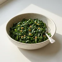 Couve Fatiada na Banha, Marmitaria Tutu e Angu