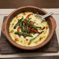 Queijo Derretido com Pimenta, Cantina Três Pimentas