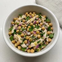 Salada de Grão-de-Bico com Frango, Proteína Viva