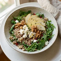 Salada de Quinoa com Pera e Nozes, Casa Quinoa