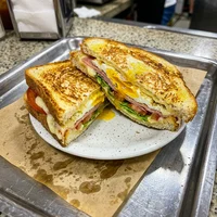 Americano com Ovo, Lanche do Zulmiro