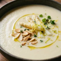 Velouté de Aspargos com Amêndoa Fresca, Atelier Velouté