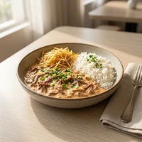 Strogonoff de Carne de Sol, Marmitaria Casa de Farinha