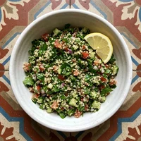 Tabule de Quinoa, Sfiha Verde