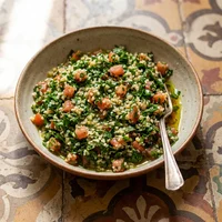 Tabule de Salsa Cortada à Faca, Cozinha do Levante