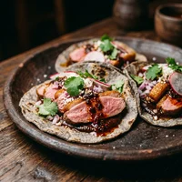 Tacos de Pato ao Molho de Pimenta Seca, Xocolatl Cocina