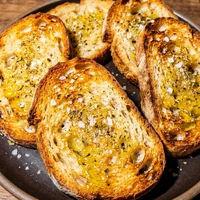 Torradas de Pão Italiano, Caldeirão da Vovó